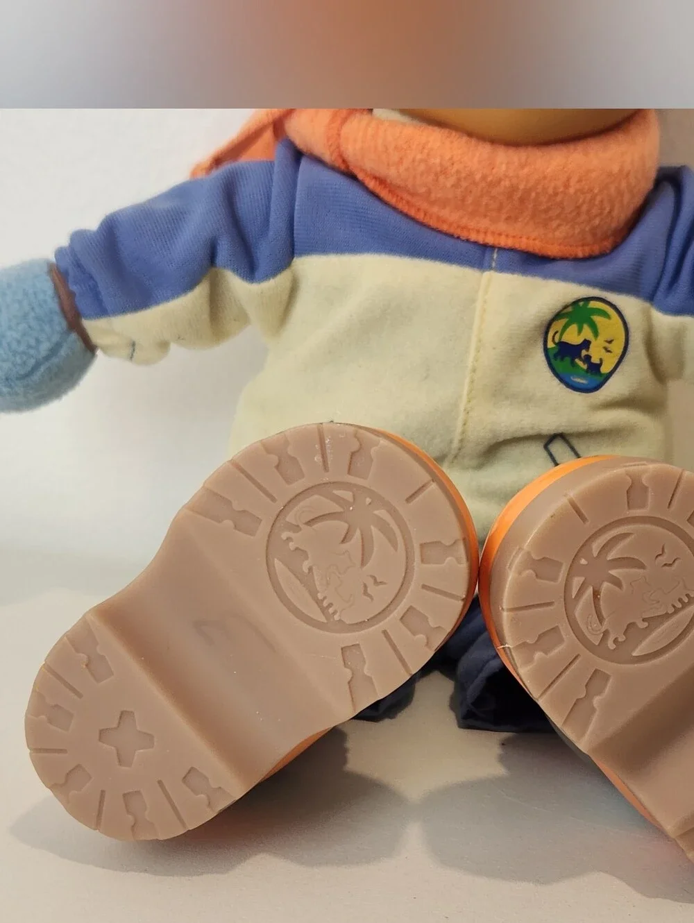 2006 Fisher-Price Nick Jr. Diego Go Huggable Diego Doll Winter Scarf Outfit